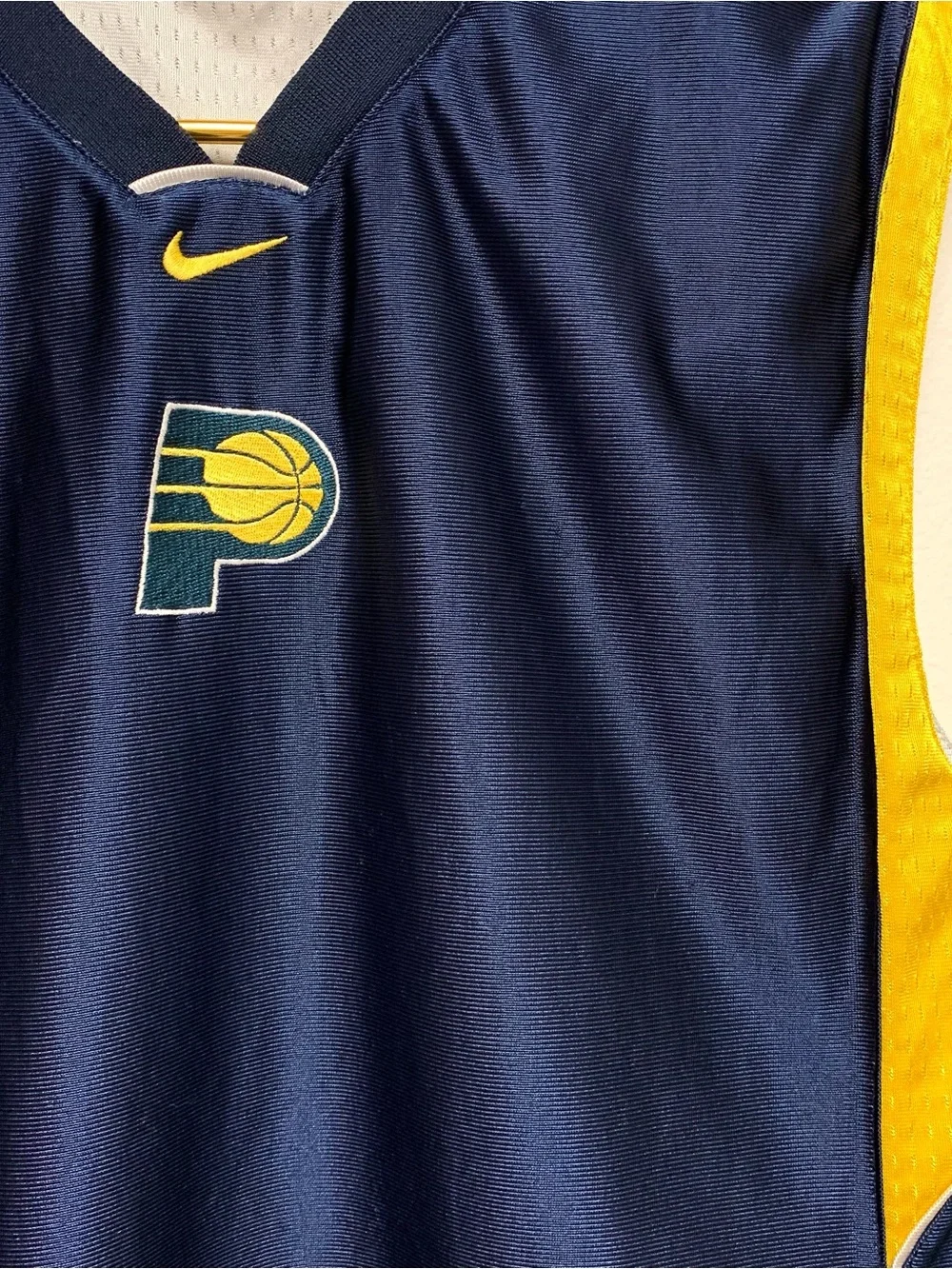 Vintage Nike Indiana Pacers Basketball Jersey Reversible Youth XL Embroidered